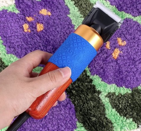 ELEKTRYCZNY TRYMER GOLARKA DO DYWANÓW 200W ELEKTRYCZNY TRYMER GOLARKA DO DYWANÓW 200W